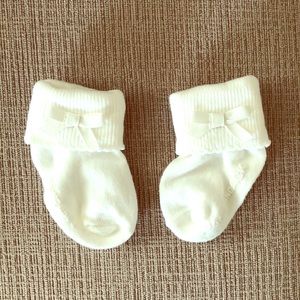 Janie and Jack white newborn bow socks